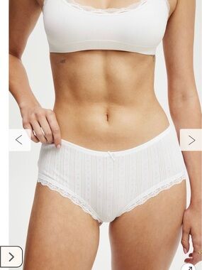 Cotton On organic cotton Pointelle and lace  boy short